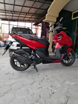 VARIO 160 CBS  Merah