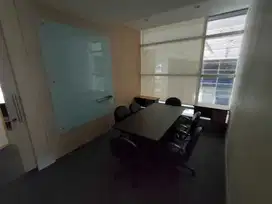 SEWA KANTOR DI JAKARTA  SOVEREIGN PLAZA 234M2 PARTISI 250K NEGO