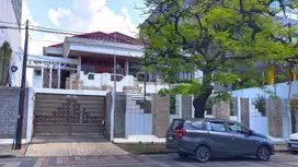 Rumah Area Basuki Rahmat Tunjungan Tegalsari Surabaya Pusat