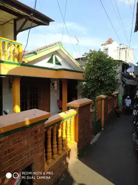 Rumah siap huni akses motor cocok ubtuk kost2an dinlap ros condet