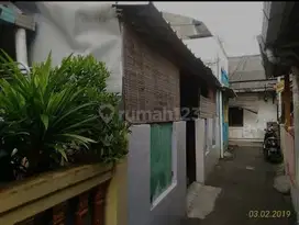 Rumah mirah layak huni akses motor di Condet Jak Tim