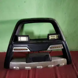 Bumper depan avanza