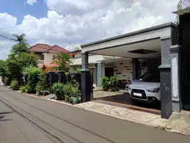 Rumah Asri di Dekat Kampus UNAS Pasar Minggu, Jakarta Selatan