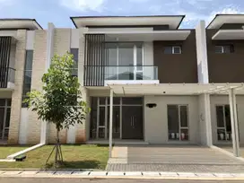 Diswakan murah Rumah PIK2 10x15 4+1KT kosongan