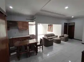 Disewakan Rumah Semi furnished Di Batununggal Cluster Permai