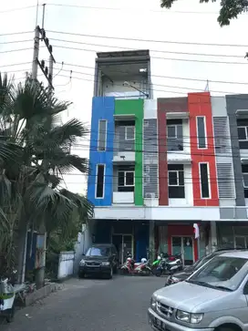 Disewakan Ruko 4lt Ketintang Cocok Usaha/Kantor Strategis