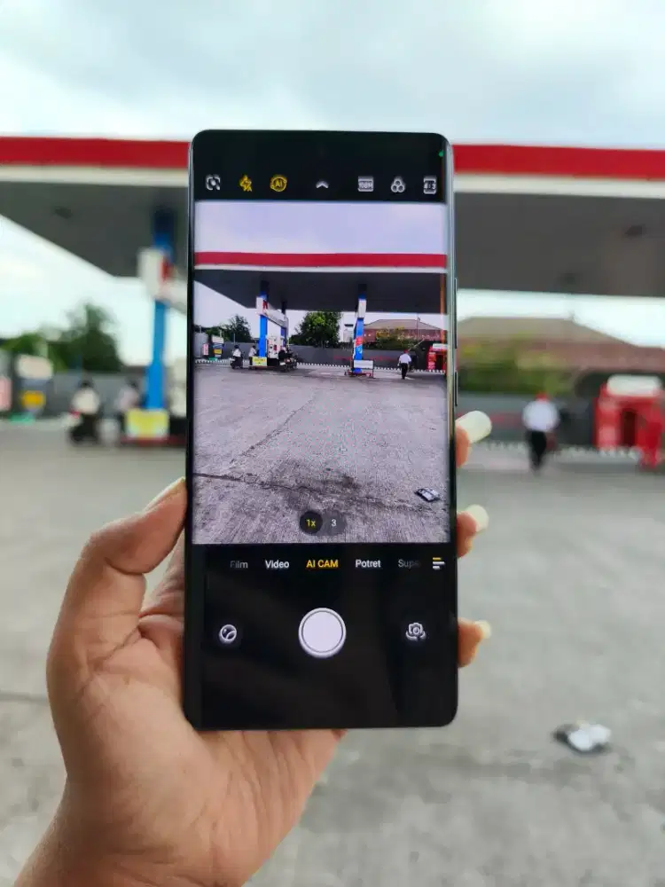 Tecno 20 Pro+ 16/256 Layar Lengkung Amoled