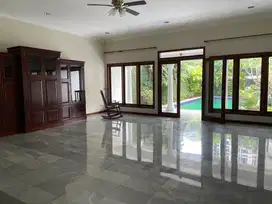 Dijual Rumah Megah Siap Huni di Ampera Jakarta Selatan