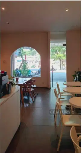Dijual Ruko Ex Cafe Siap Pakai di Taman Cemara Harapan Indah