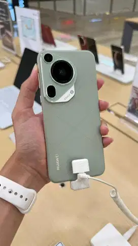 Huawei Pura 70 Ultra Potongan 3,2JT + Freebuds 5i