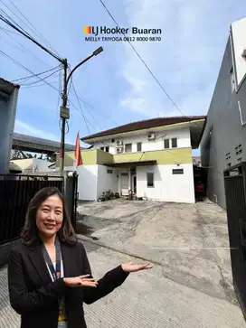 Rumah Komplek Kodam Jatiwaringin Cipinang Melayu, Jakarta Timur