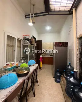 DIJUAL VILLA KOMPLEK SETIA BUDI MAKMUR 1 - RINGROAD (ELVIA)