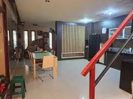 Disewakan Rumah Taman Palem Lestari