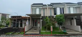 Rumah Murah Dua Lantai di Grand Shanaya Puri Safira Menganti - Gresik