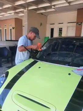 Pasang kaca film mobil dan gedung