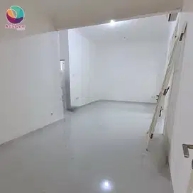 Dijual cepat rumah 2 lantai siap huni di kota wisata