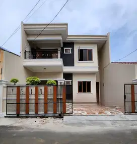 Rumah Baru Dalam Komplek Bebas Banjir Rawamangun