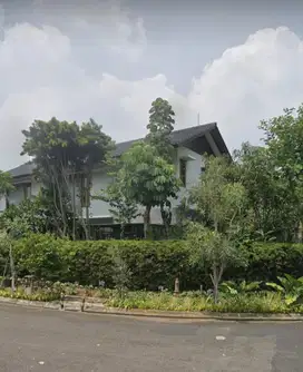 Dijual Rumah  Hijau Asri di Dago Bandung Utara