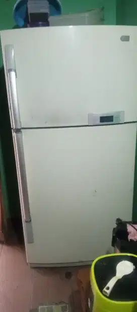 Jual kulkas LG jumbo 2 pintu