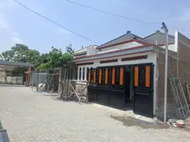 Rumah lokasi di selatan rs.dr oen solobaru