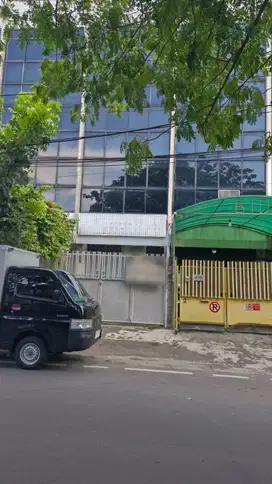 RUKO TAMAN SARI