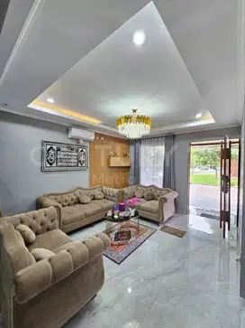 Dijual Rumah Mewah Full Furnish With Pool Cluster Lavesh Harapan Indah