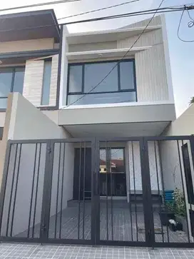 Rumah Nirwana Eksekutif Surabaya Baru Gress, Surabaya Timur