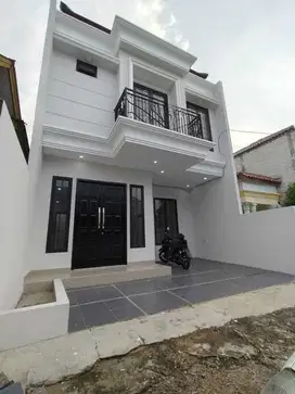 Dijual rumah baru 2 lantai design classic siap huni di cipayung