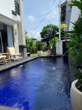 DIJUAL VILLA CANTIK LOKASI DALUNG PERMAI KUTA UTARA BALI