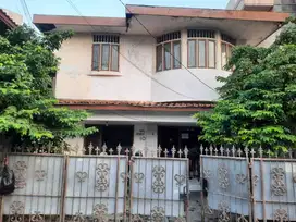 Dijual Rumah Tua Kost-Kostan harga Murah di Cikini Jakarta Pusat