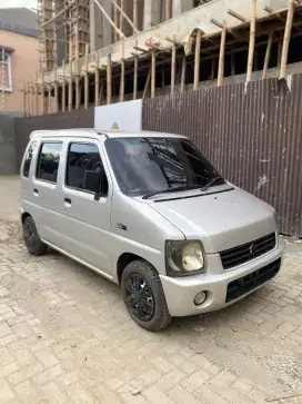 SUZUKI KARIMUN KOTAK 2000