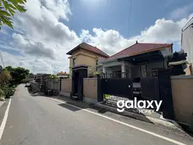 RUMAH SEMI VILLA 1 LANTAI DI NUANSA UTAMA SELATAN JIMBARAN BADUNG