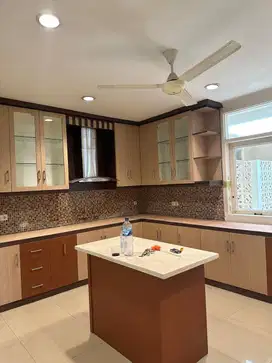 Disewakan rumah di ampera jakarta selatan