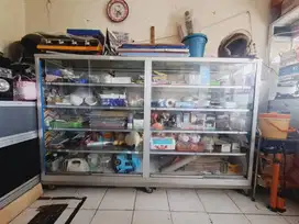 Dijual Etalase Kaca Bekas