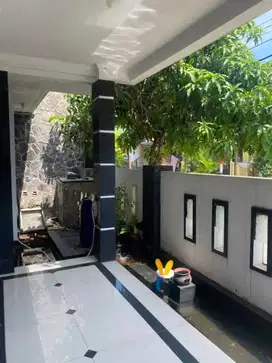 Rumah megah komplek Bintara Jaya