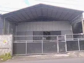 Dijual Gudang di Penggarutan kota harapan indah Bekasi.