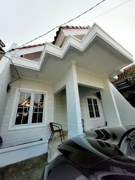 Rumah Bagus Siap Huni di Graha Raya Bintaro -nrl