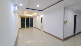 Dijual Apartemen Unit Penthouse,Semi furnish,kitchen service area luas