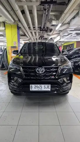 Toyota Fortuner GR 2021 matic diesel 2.4cc good condition