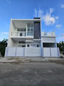 HUNIAN 2 LANTAI MODERN BERGAYA EROPA MINIMALIS LOKASI STRATEGIS