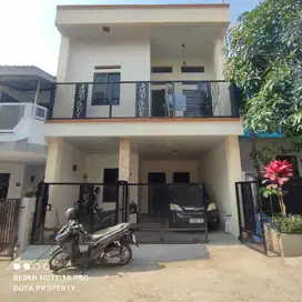 MURAH PISAN JUAL CEPAT RUMAH 2 LANTAI DI PERMATA CIMAHI