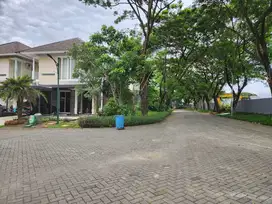 Rumah Hook 2 Lantai Furnished Siap Huni, Murah Turun 1M di Citraland