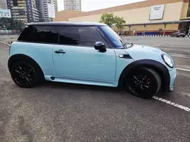 Mini Cooper 1.6s turbo JCW option ice blue 2012 AT