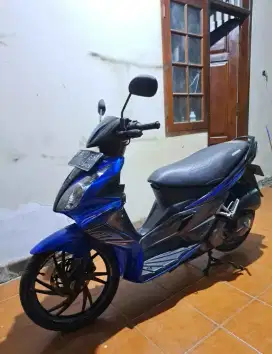 suzuki skywave 2010 biru hitam mesin masih standaran