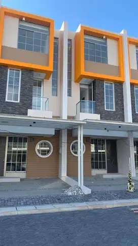 Dijual Rumah PIK 2 4.5x10 3 Lantai Sudah SHM Kosongan Unit Brand New