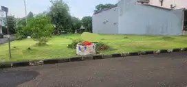 Kavling Bebas Bangun di Cluster Eksklusif Grand Wisata Dekat Mall