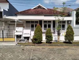 Puri anjasmoro rumah semarang dekat bandara