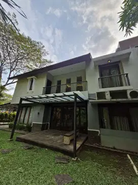 Rumah Bangunan Mandiri Full Furnished Nempel Fasum BSD