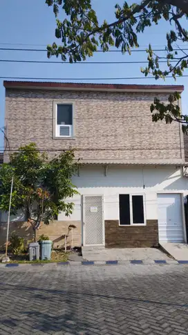 Rumah Luas Sedati