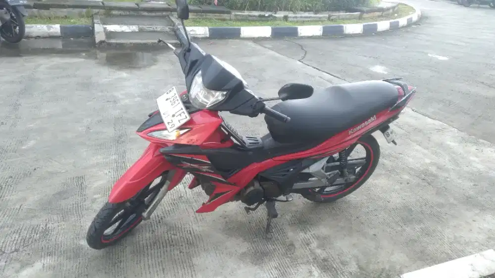 Jual Motor sport Kawasaki Edge 2010 terawat.